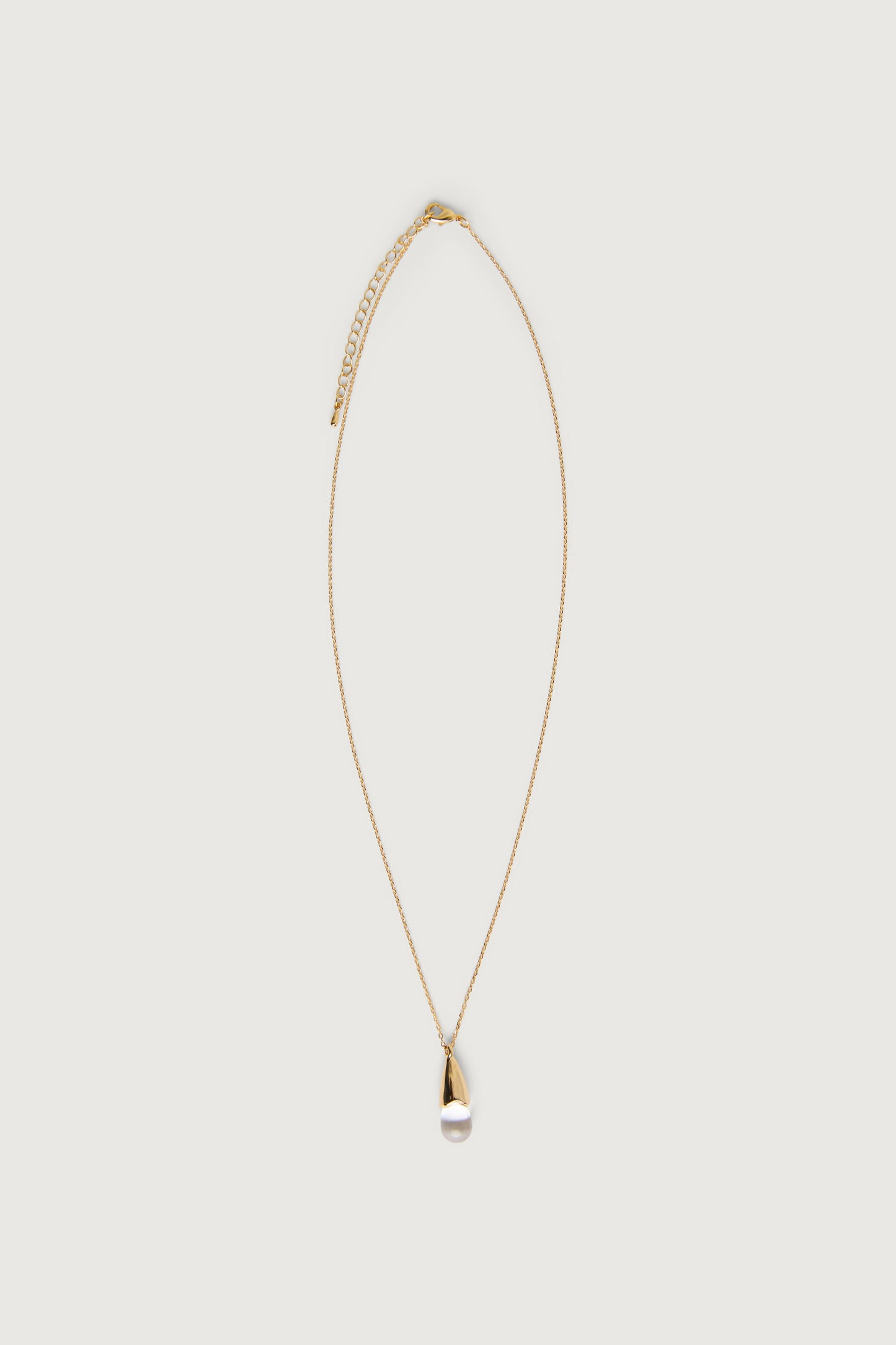 METALLIC DROP LONG NECKLACE