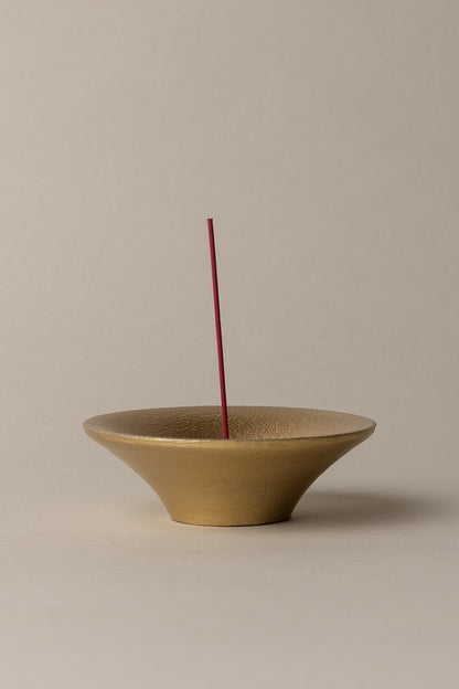 KORO INCENSE HOLDER