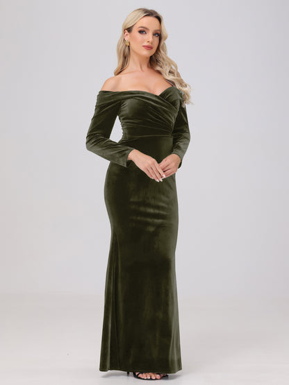 Off the Shoulder Sheath Long Sleeves Velvet Bridesmaid Dresses