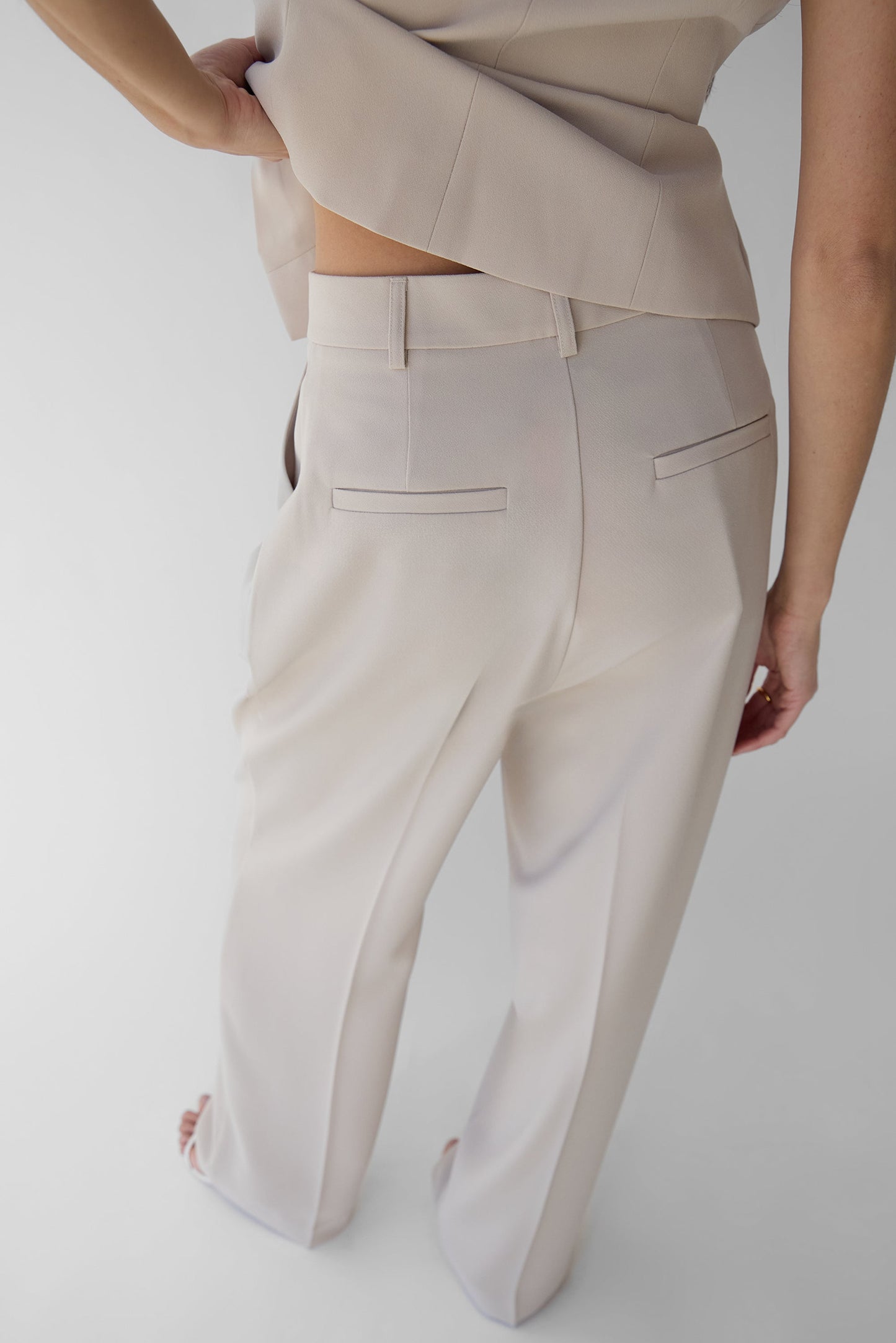 DOUBLE PLEATED WIDE LEG PANT