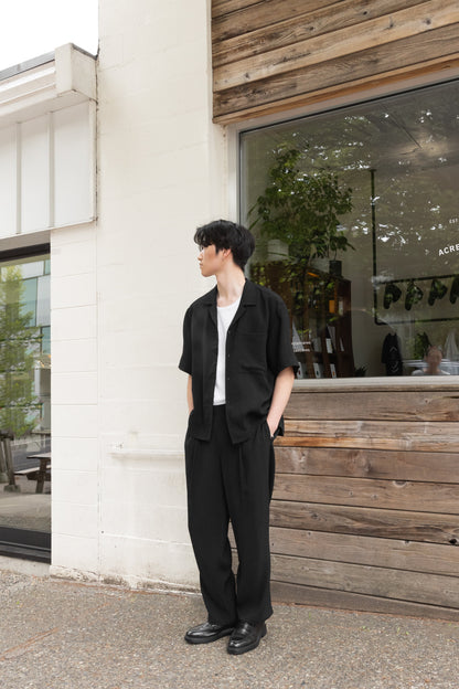 CRINKLED PLEATED TROUSER