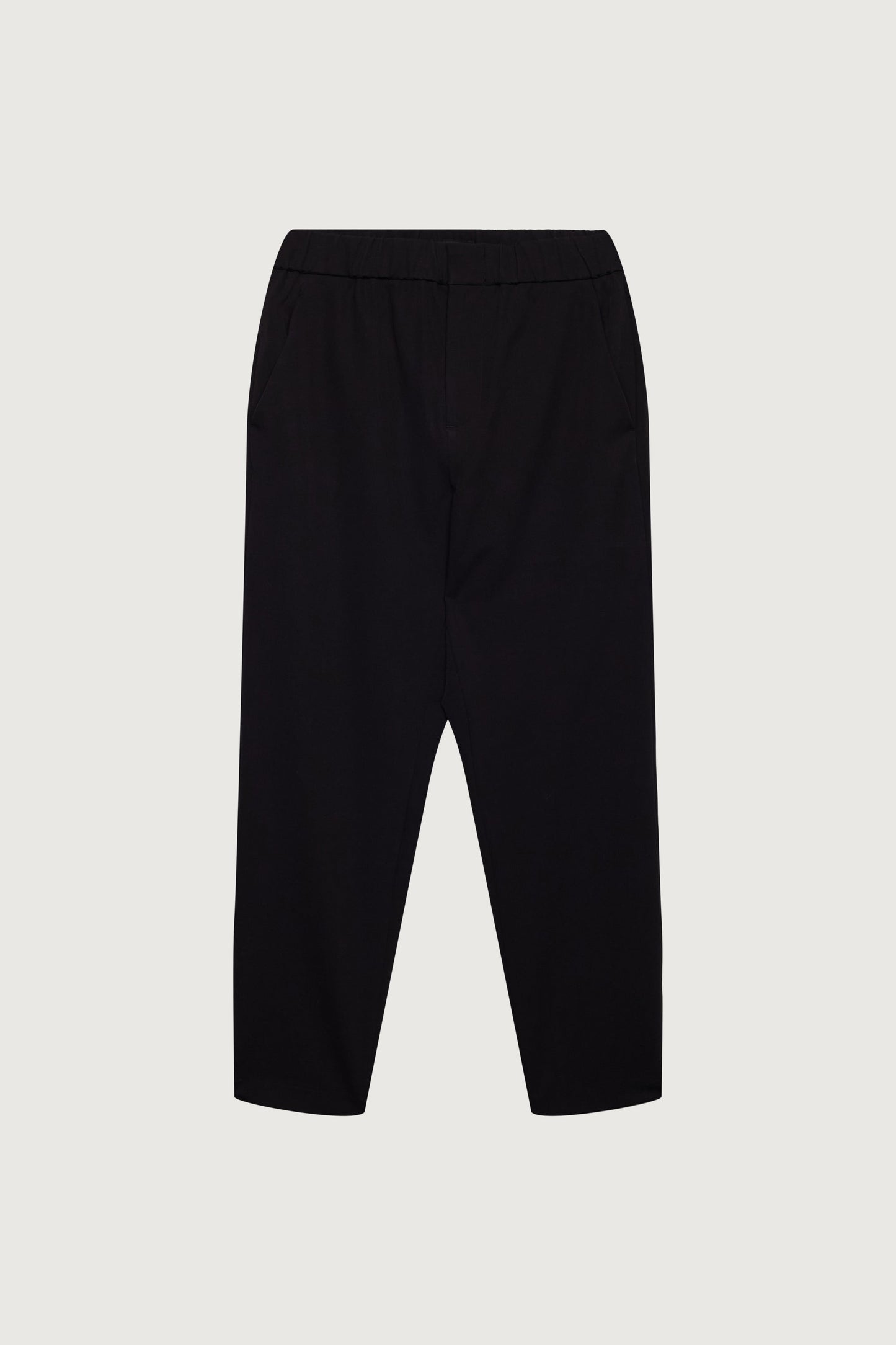 CLASSIC TAPERED PANT