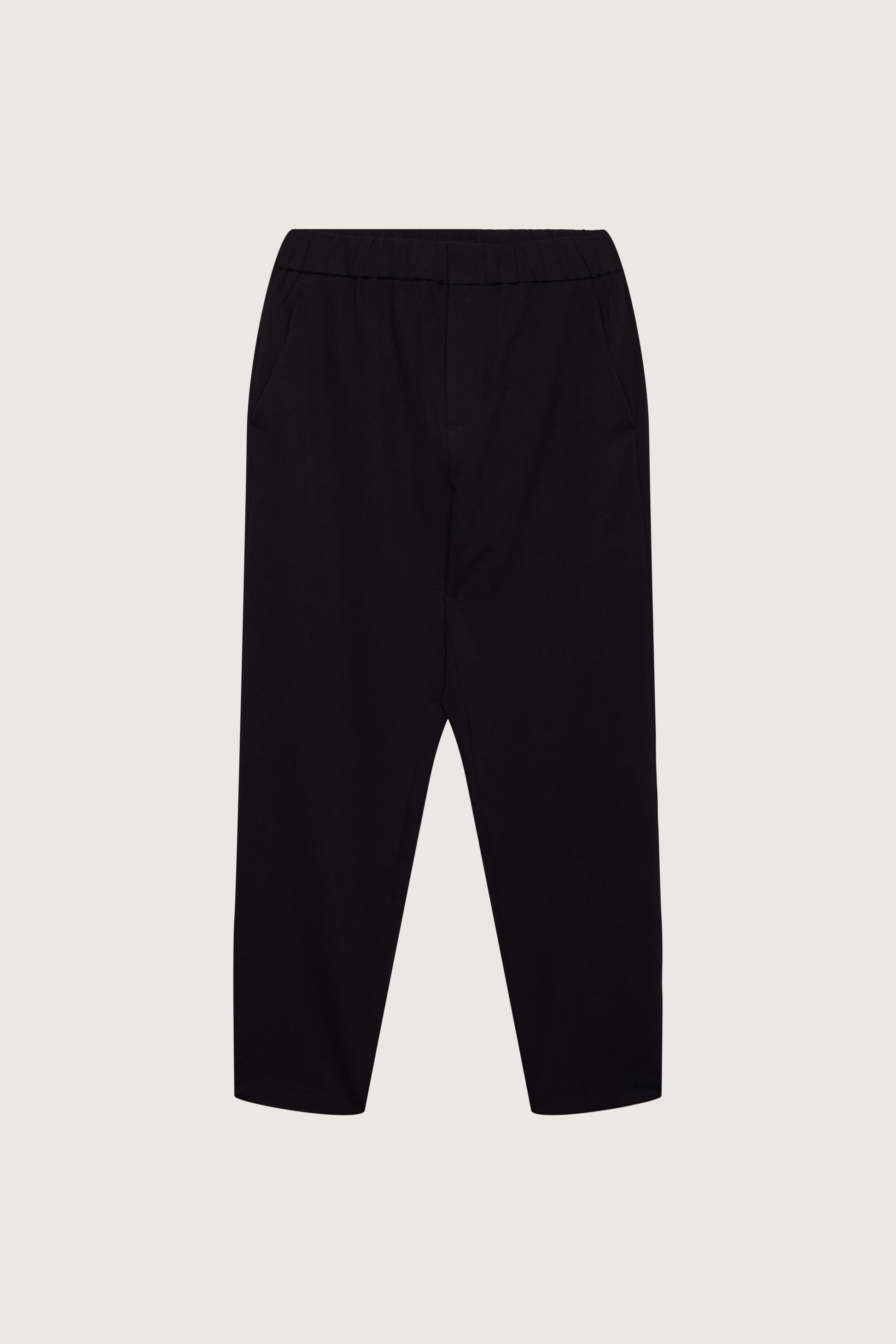 CLASSIC TAPERED PANT