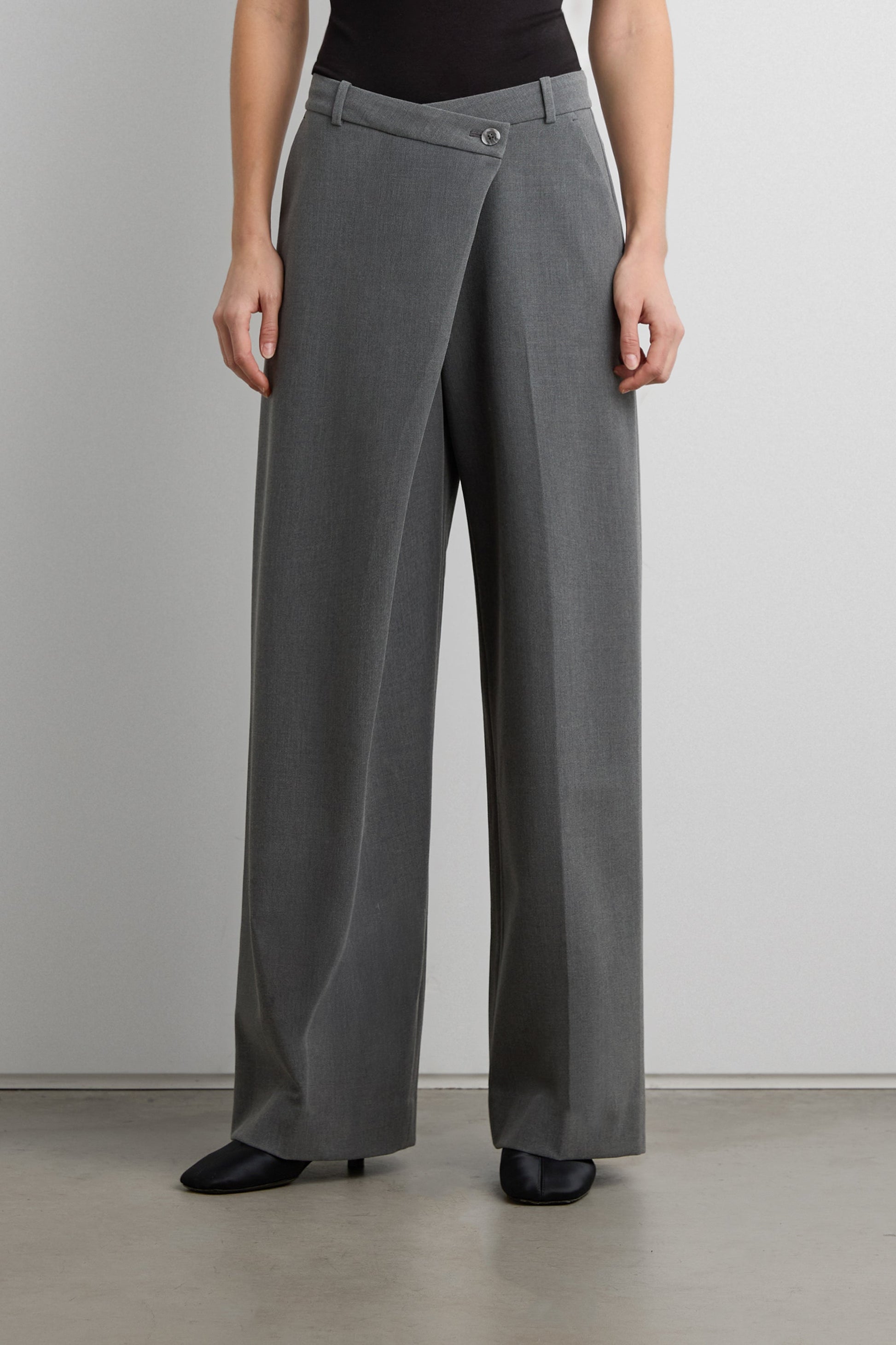 FRONT WRAP STRAIGHT LEG TROUSER
