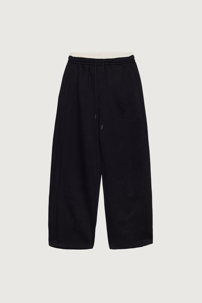 HIGH-RISE STRAIGHT LEG SWEATPANT