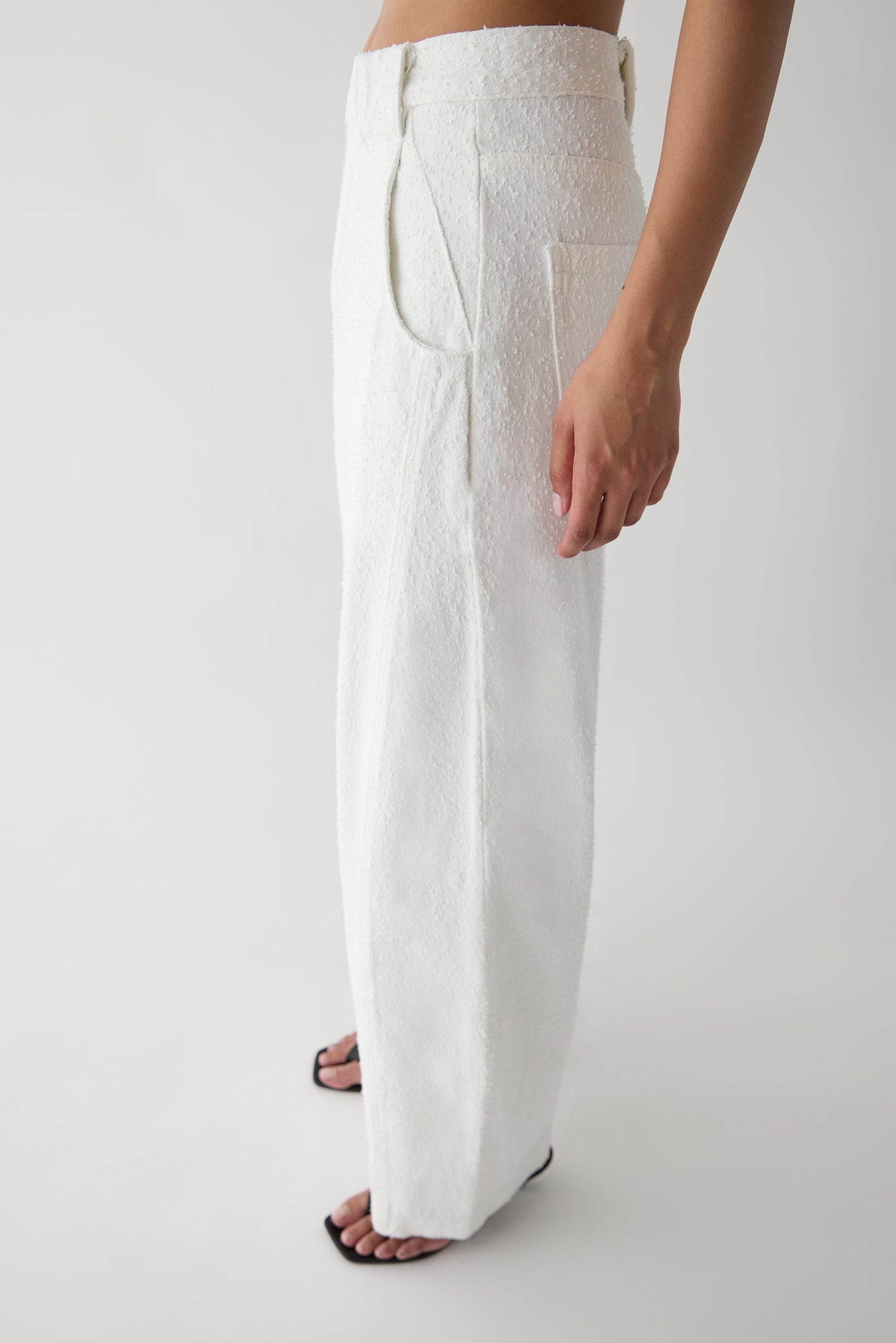 BOUCLE CURVE LEG PANT