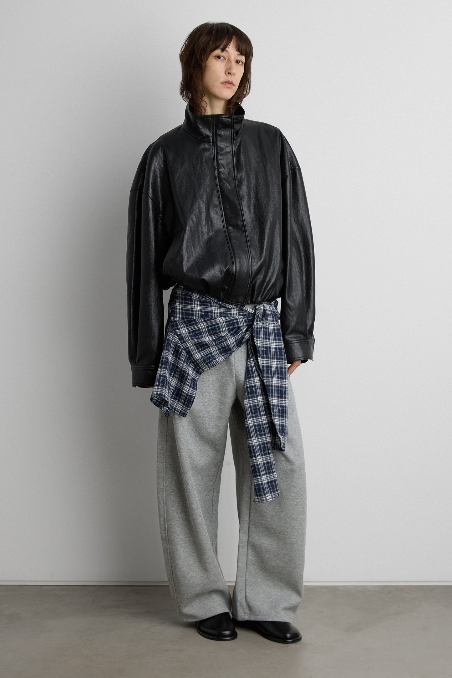 OVERSIZED SWEATPANT WITH LAYERED SHIRT SET