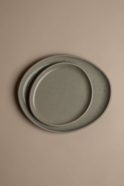 ASHEN DINNER PLATE