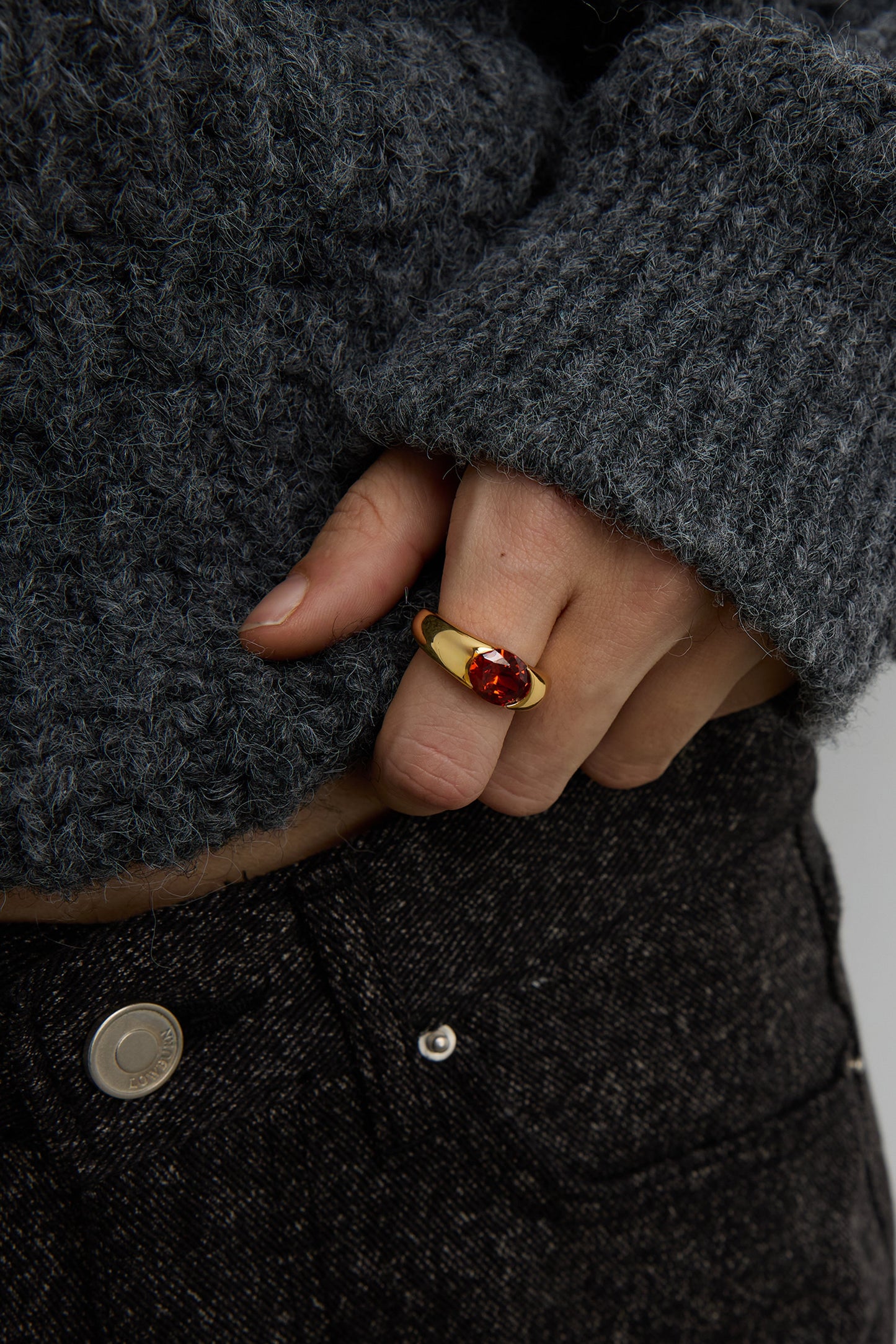 ELLIPSE ZIRCONIA RING