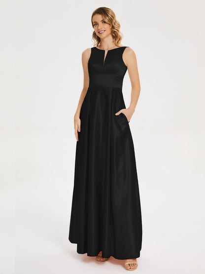 Lilliana Round Neck Long Satin Bridesmaid Dress