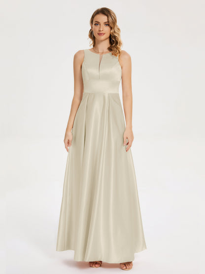 Lilliana Round Neck Long Satin Bridesmaid Dress