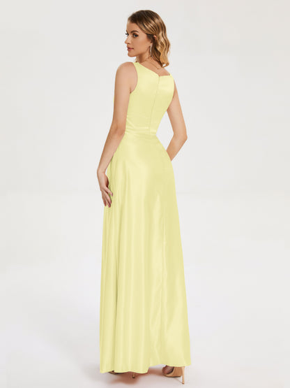 Lilliana Round Neck Long Satin Bridesmaid Dress