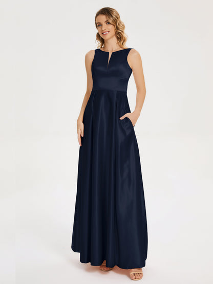 Lilliana Round Neck Long Satin Bridesmaid Dress