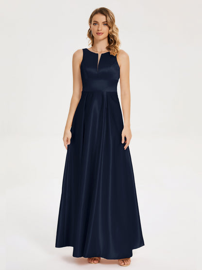 Lilliana Round Neck Long Satin Bridesmaid Dress