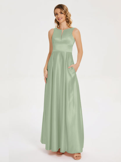 Lilliana Round Neck Long Satin Bridesmaid Dress