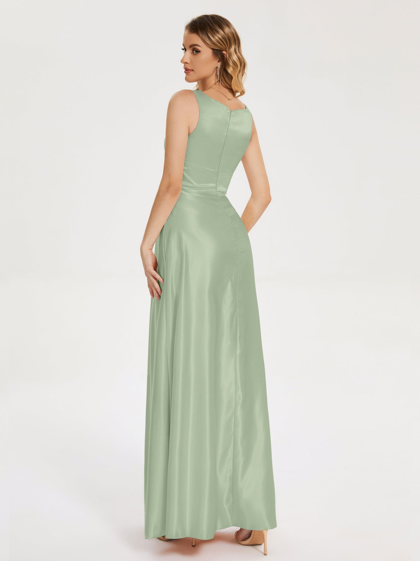 Lilliana Round Neck Long Satin Bridesmaid Dress