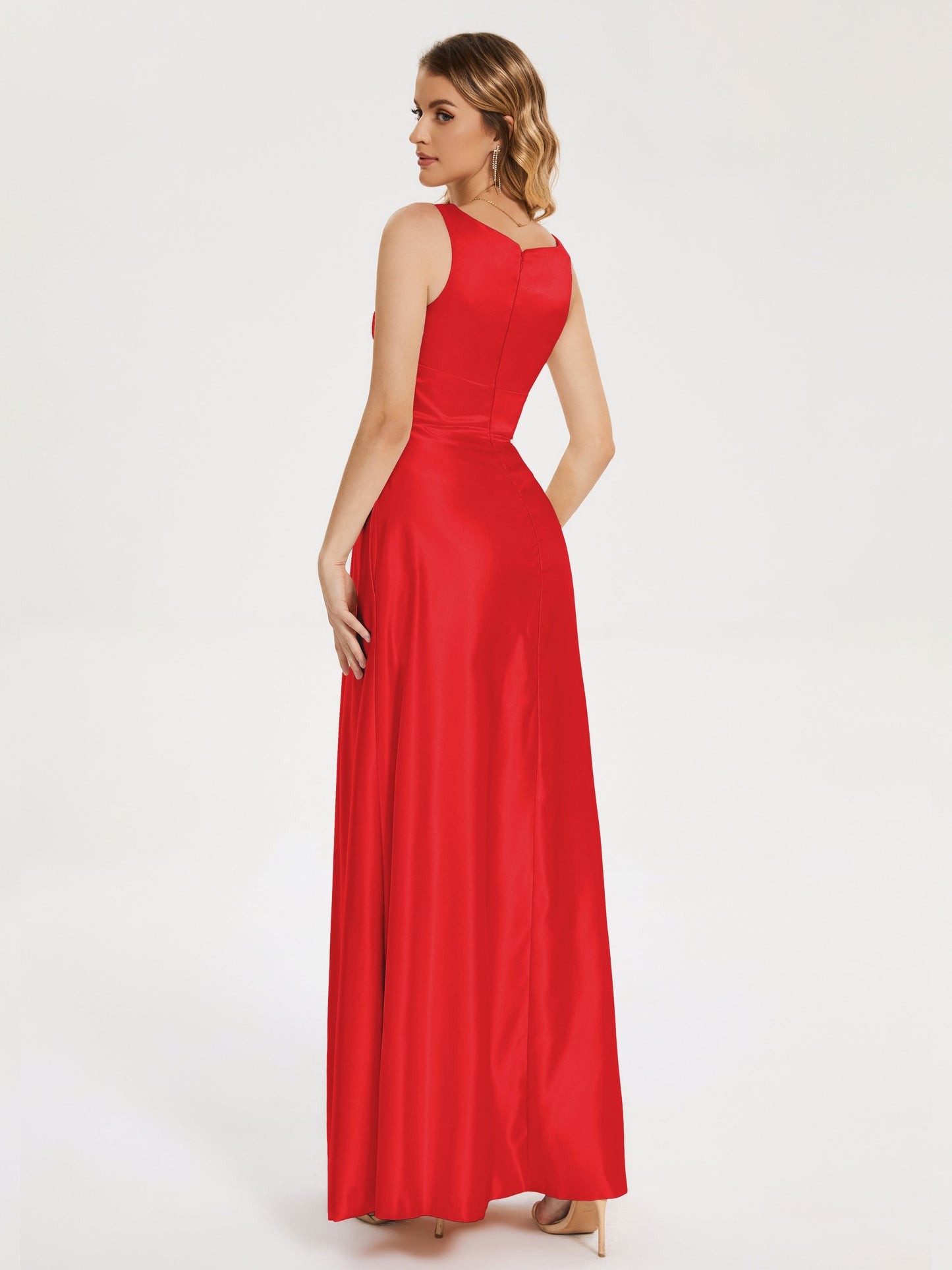 Lilliana Round Neck Long Satin Bridesmaid Dress