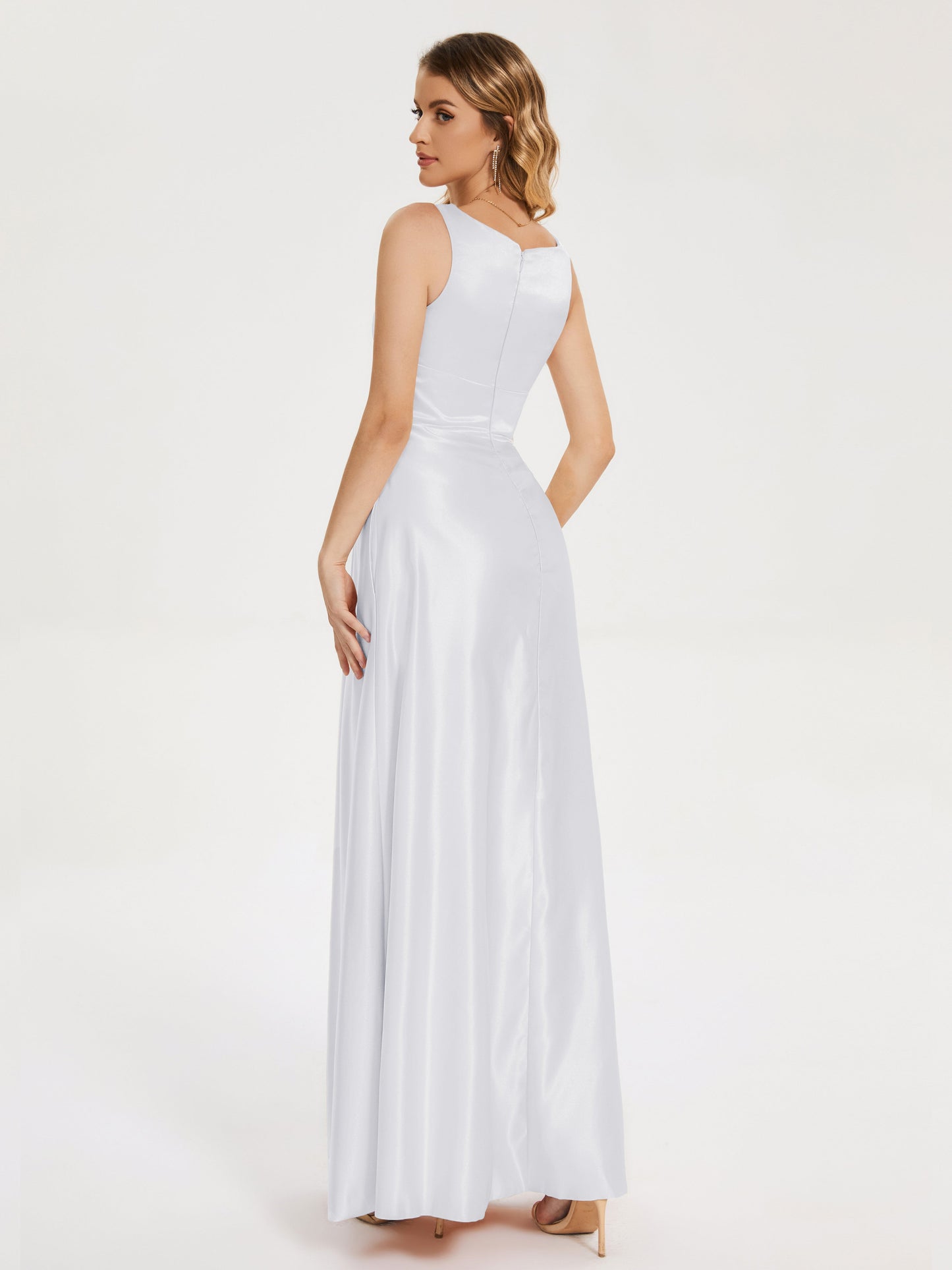 Lilliana Round Neck Long Satin Bridesmaid Dress
