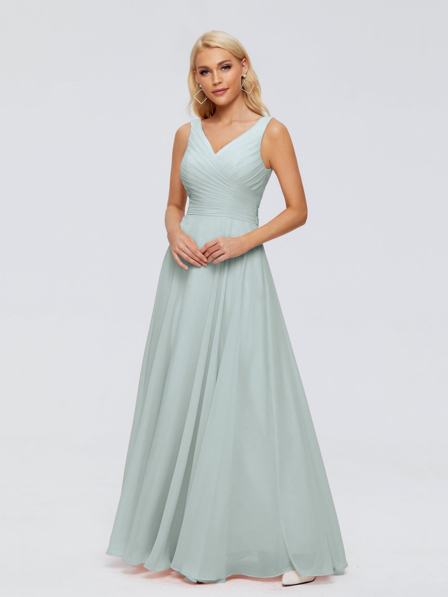 Ryleigh V Neck Long Chiffon Bridesmaid Dresses with Bow