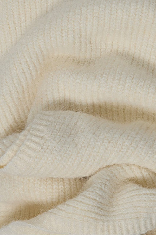 HOODED SCARF