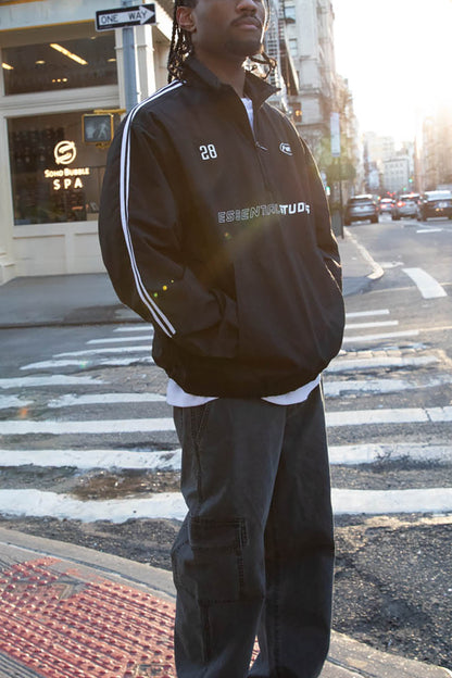 NYLON GRAPHIC PRINT QUARTER-ZIP PULLOVER