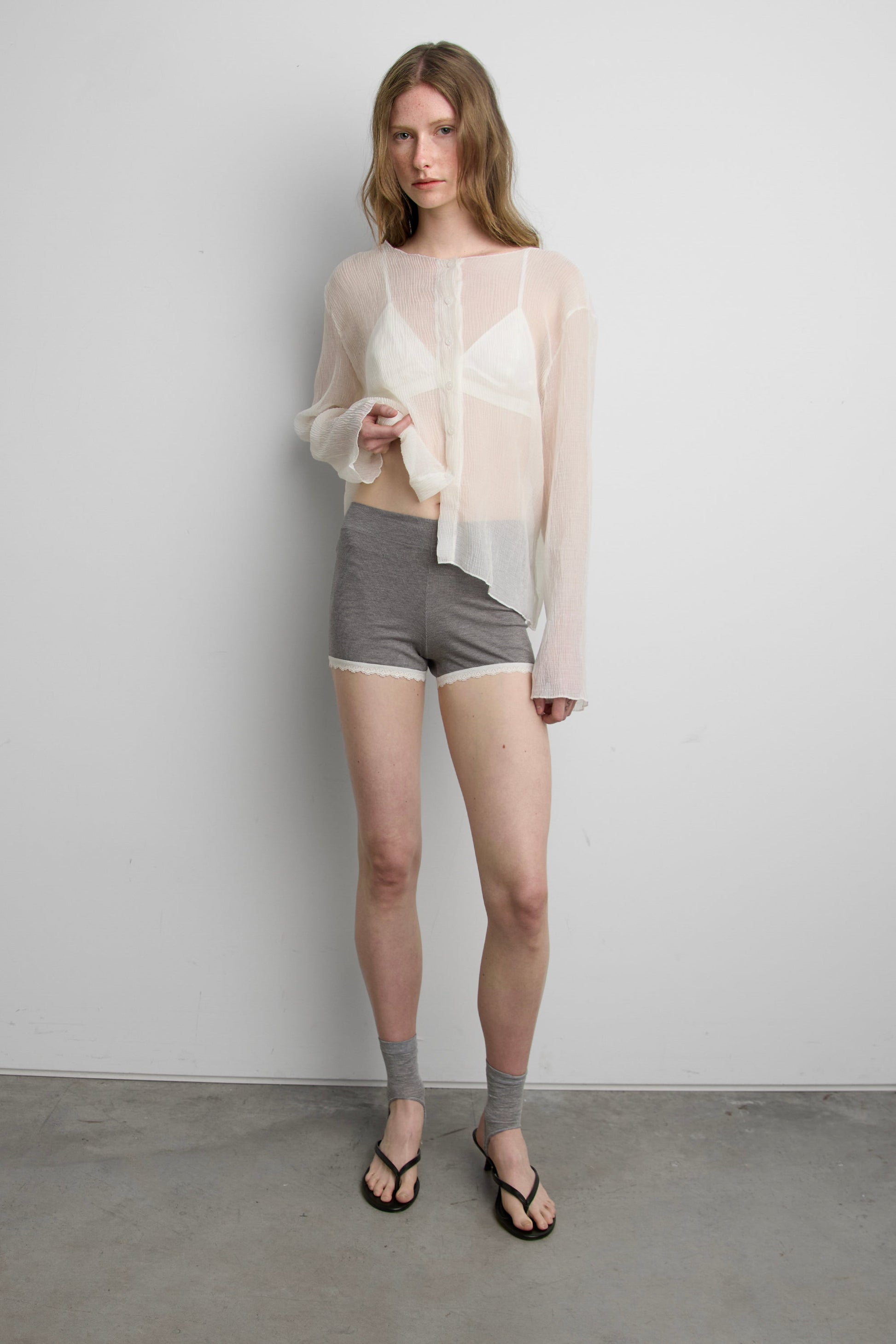 COTTON BLEND LACE SHORTS