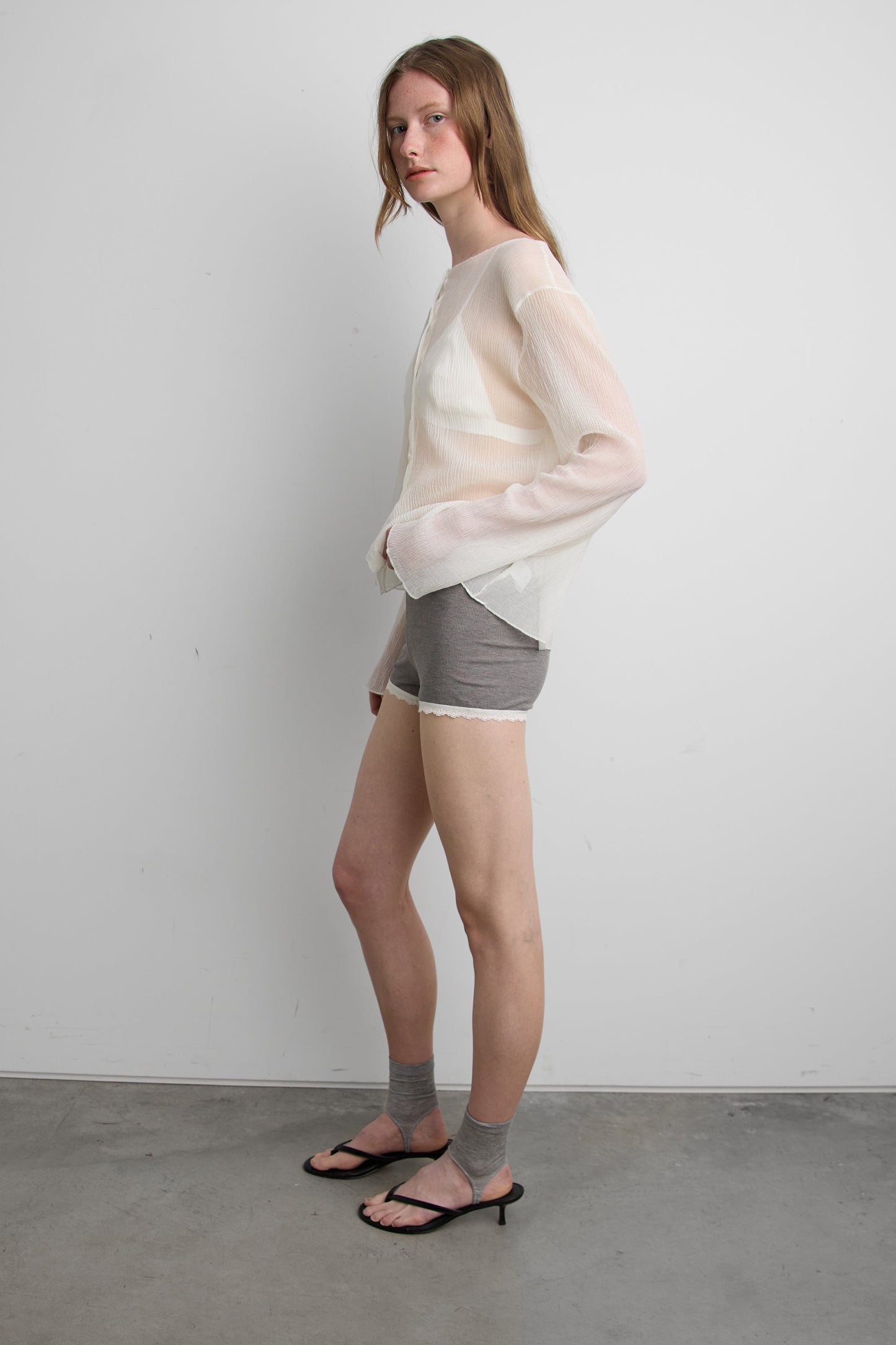 COTTON BLEND LACE SHORTS