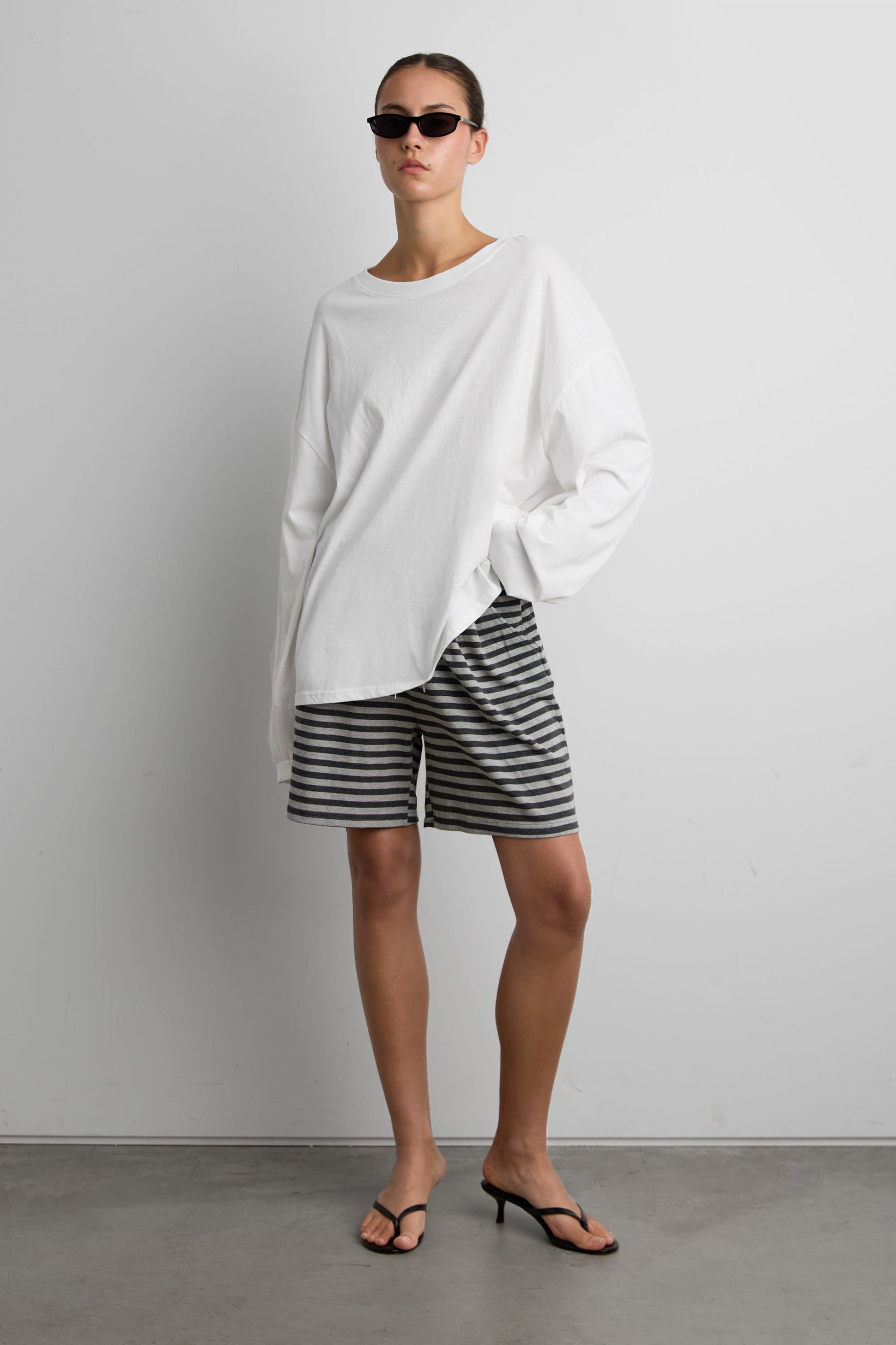 STRIPED SHORT