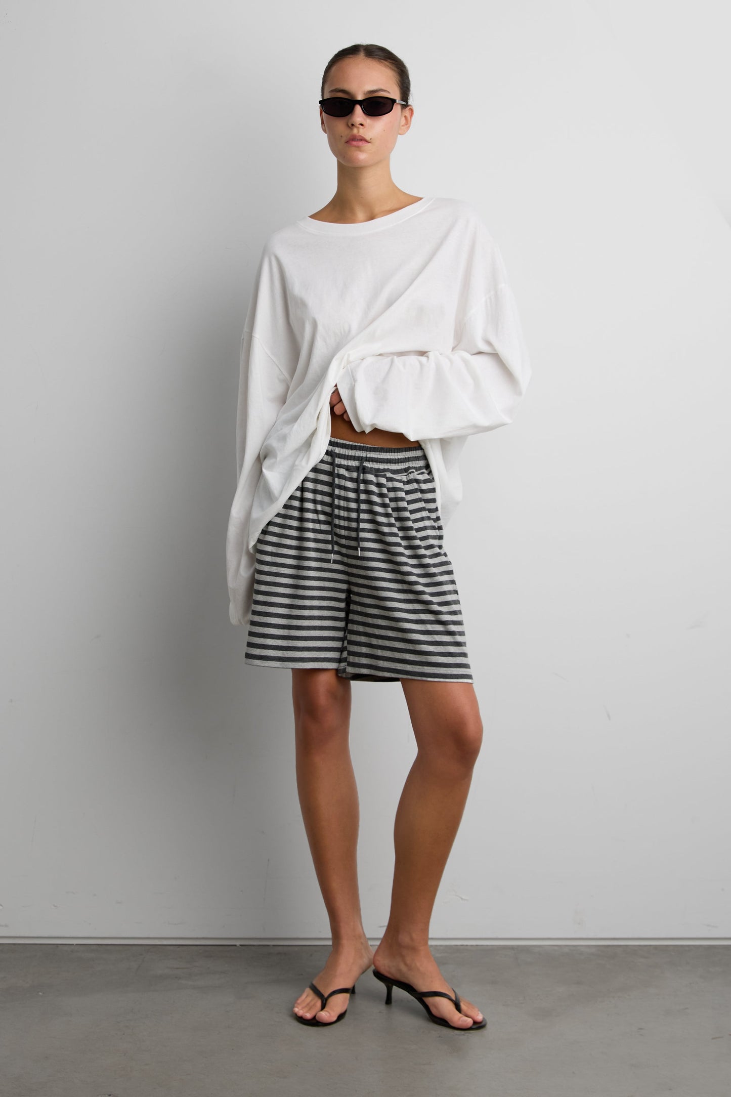 STRIPED SHORT