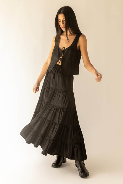 TIERED SKIRT WITH ELASTIC WAISTBAND