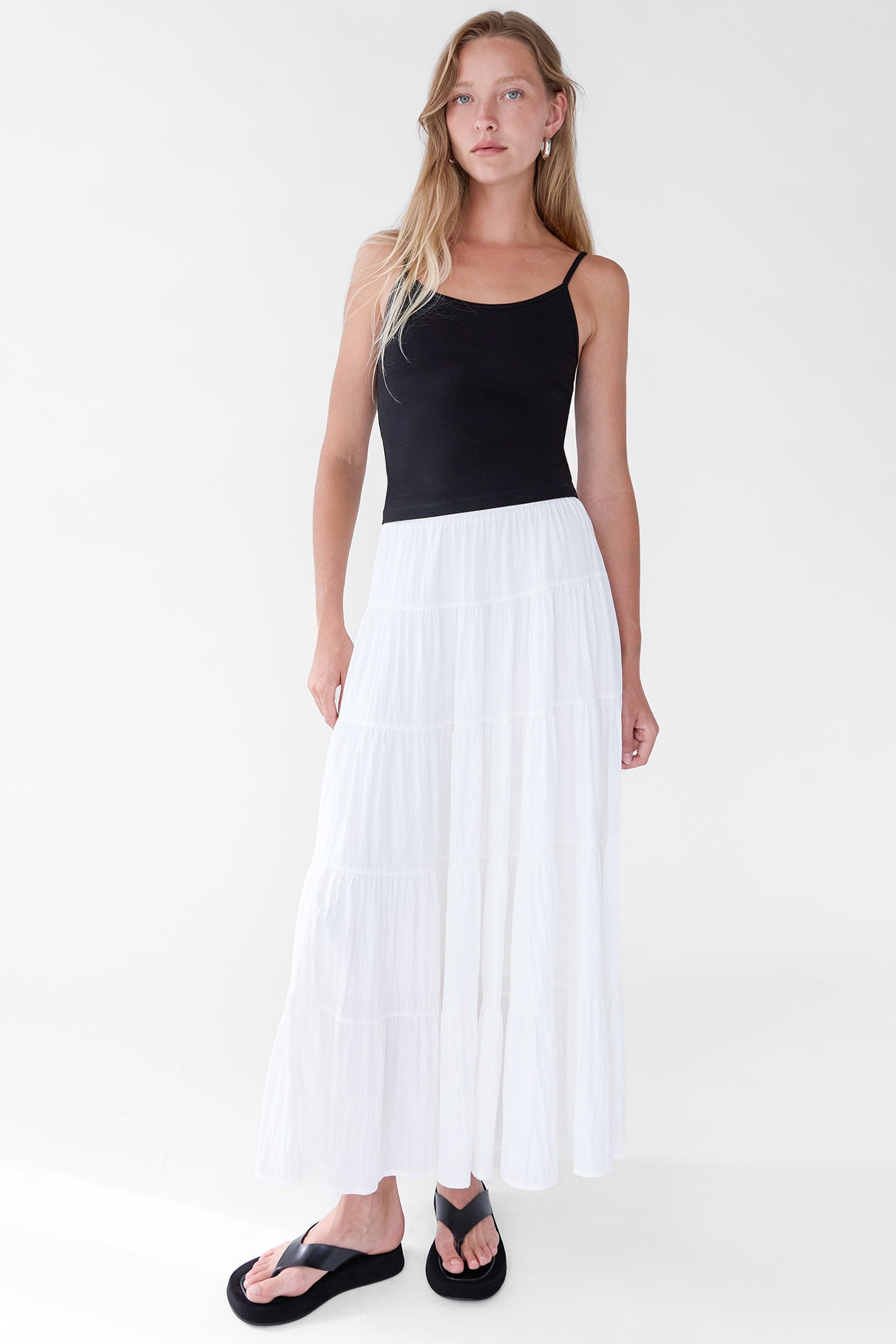 TIERED SKIRT WITH ELASTIC WAISTBAND
