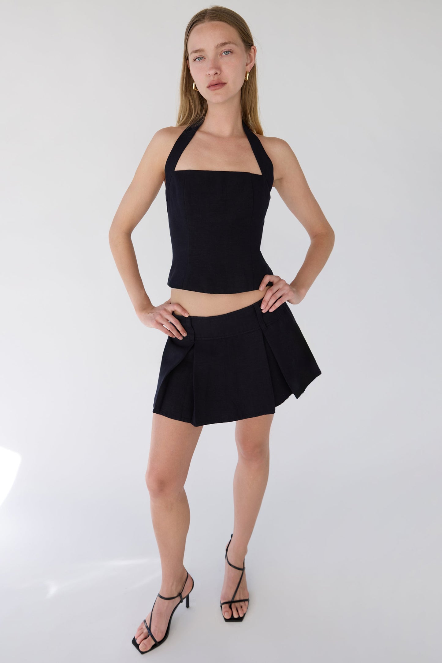 LINEN BLEND PLEATED MINI SKIRT