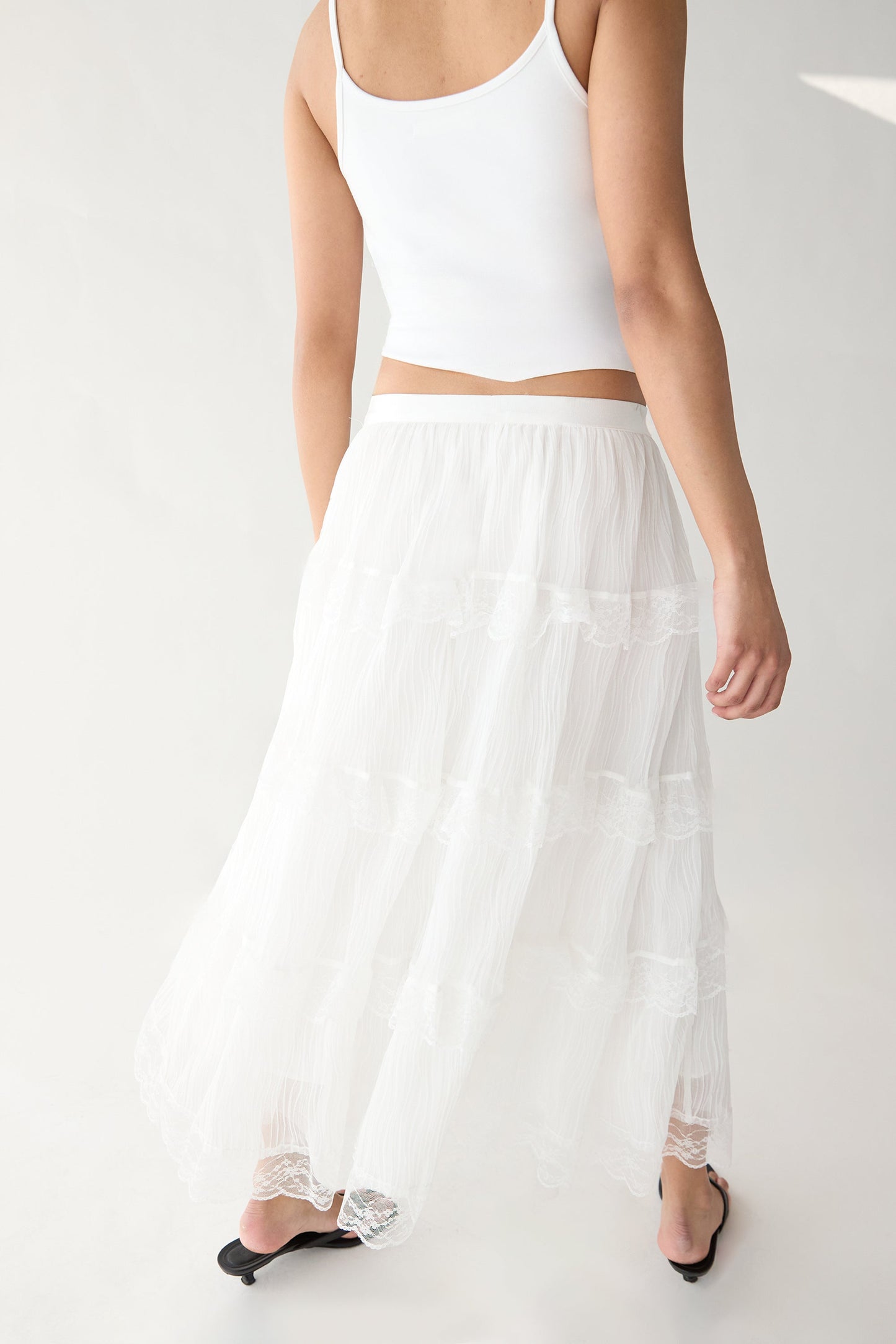 TIERED RUFFLE MAXI SKIRT