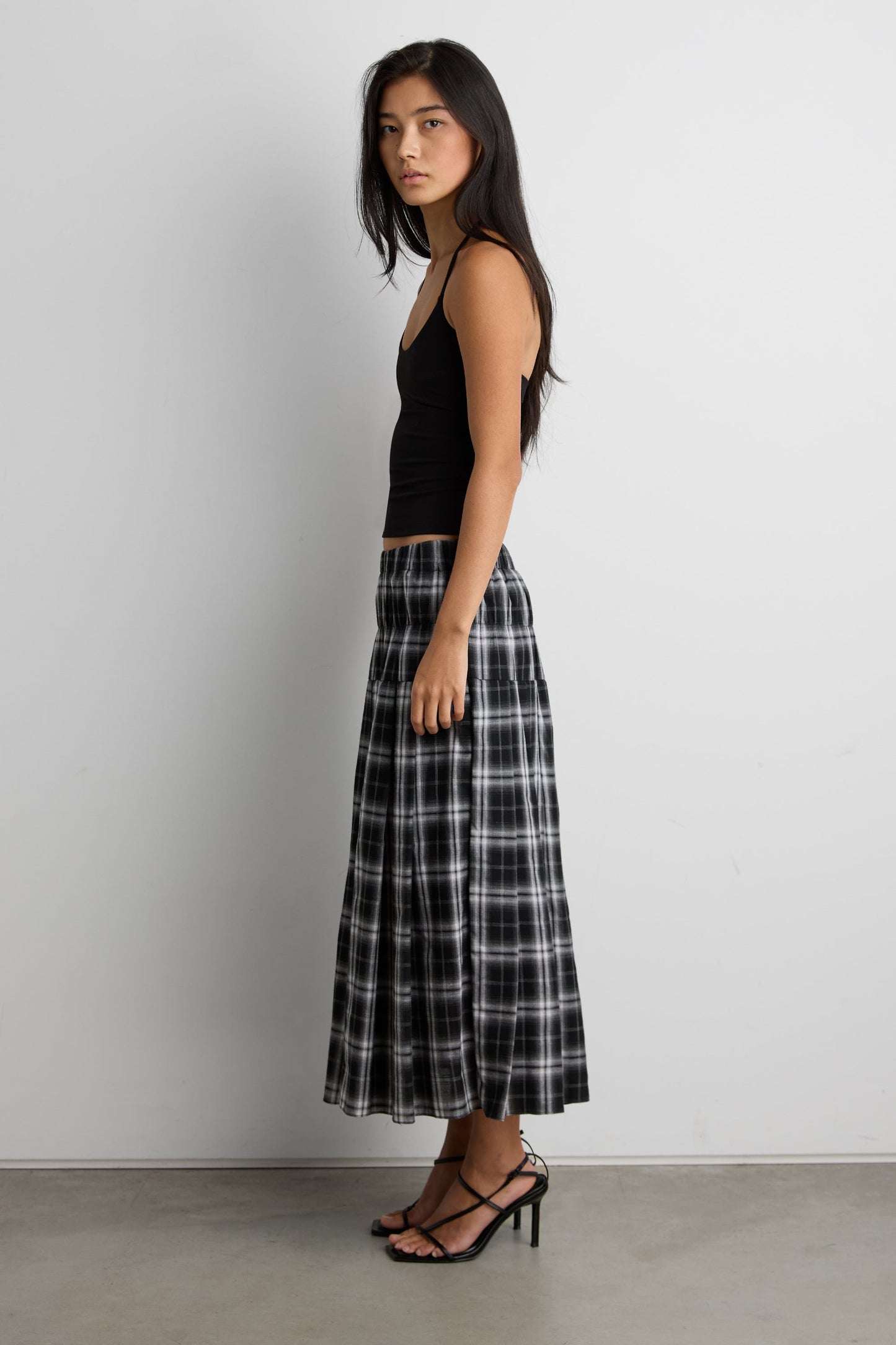 PLAID MIDI SKIRT