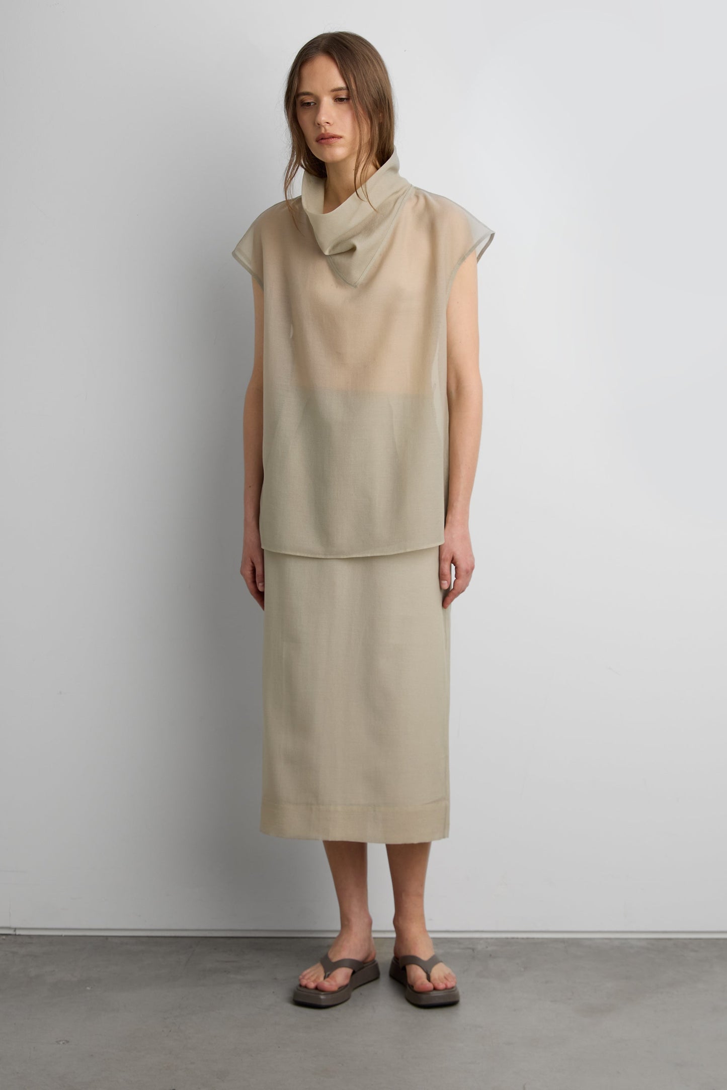 H-LINE MIDI SKIRT