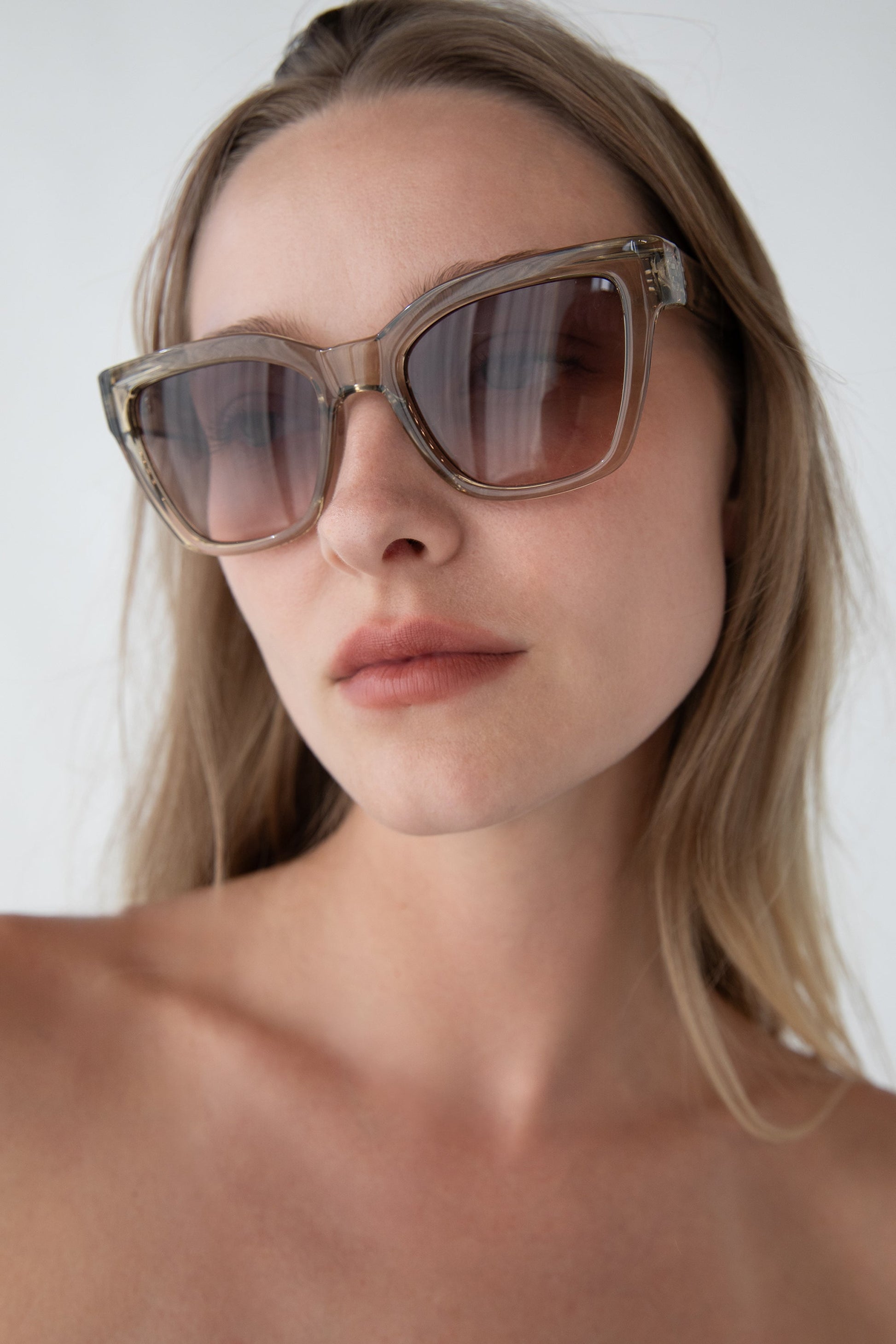 ROUND SQUARE SUNGLASSES
