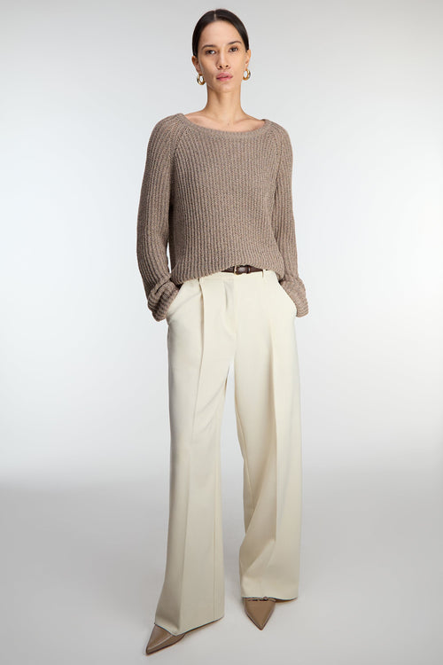 LOOSE KNIT SWEATER