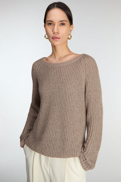 LOOSE KNIT SWEATER