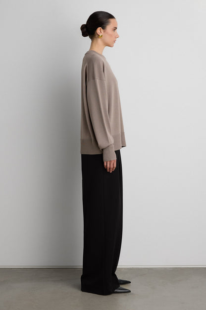 LIGHTWEIGHT CREWNECK SWEATER