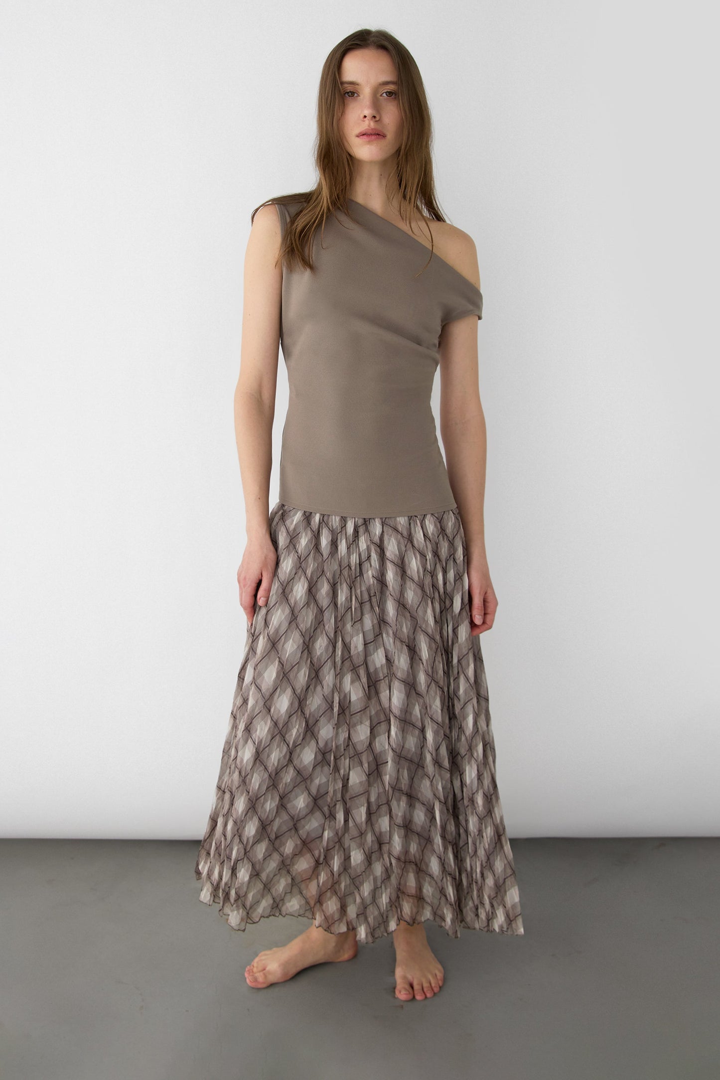 ASYMMETRIC OFF THE SHOULDER TANK