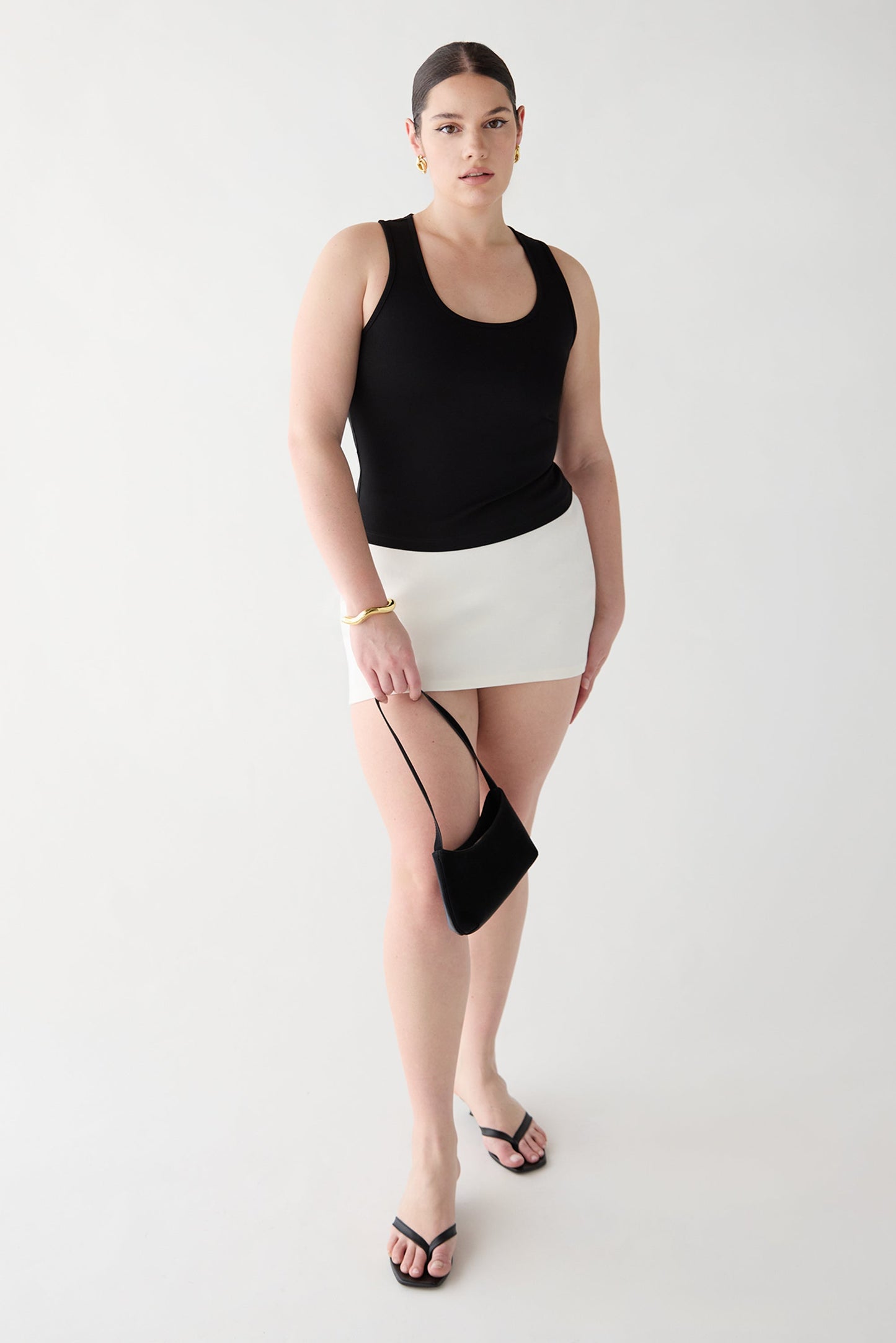 FORM SCOOP NECK TANK TOP
