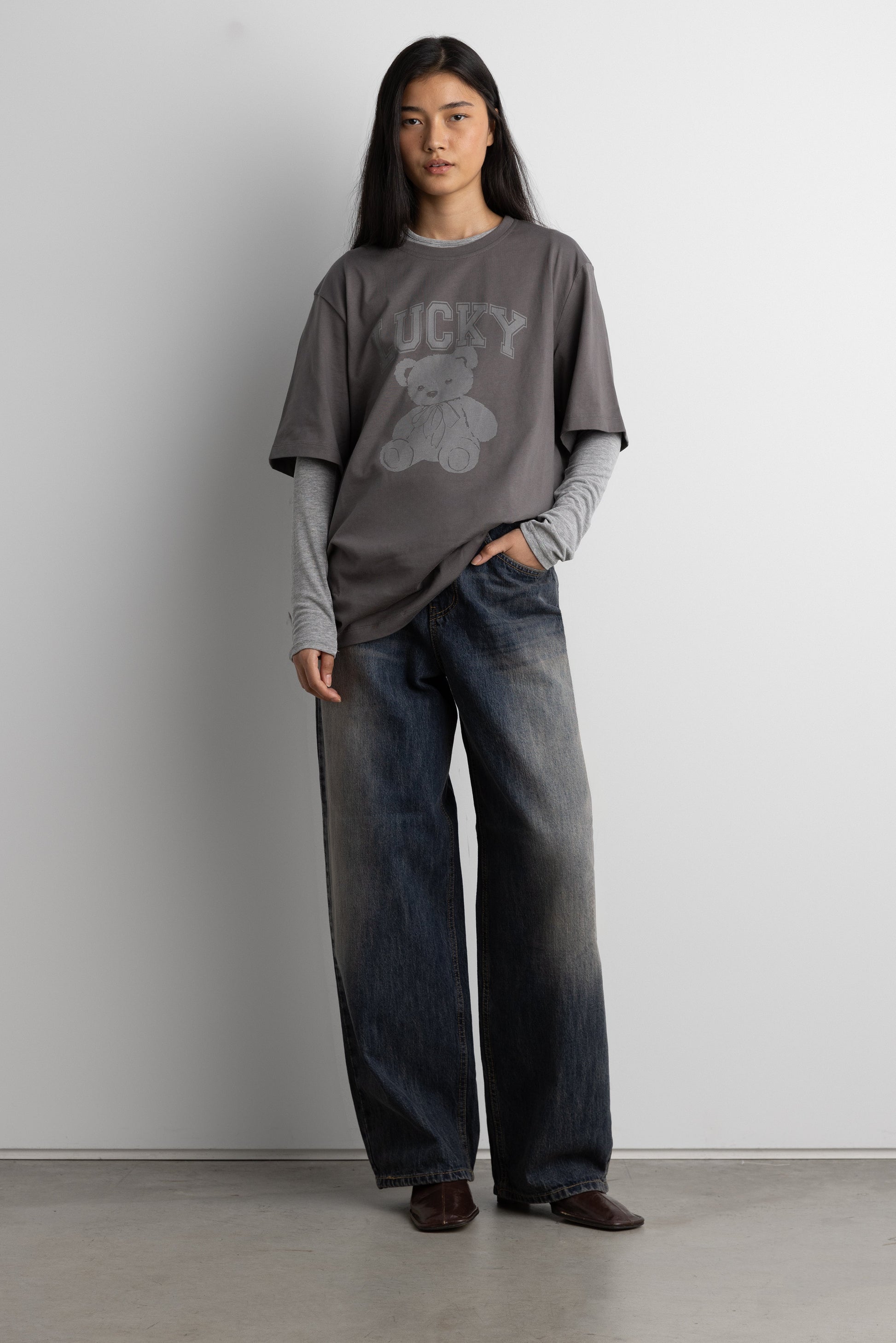 GRAPHIC PRINT T-SHIRT