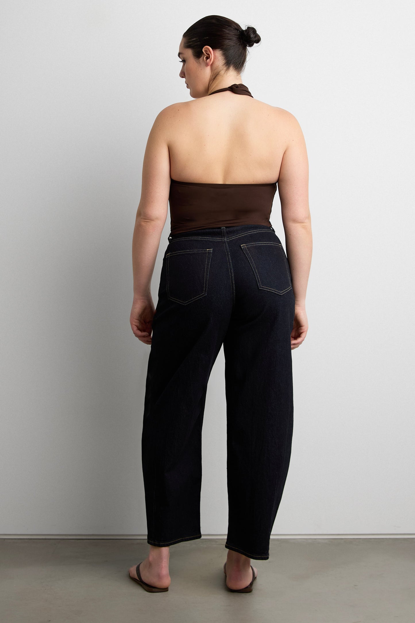 DEEP NECKLINE HALTER NECK TOP