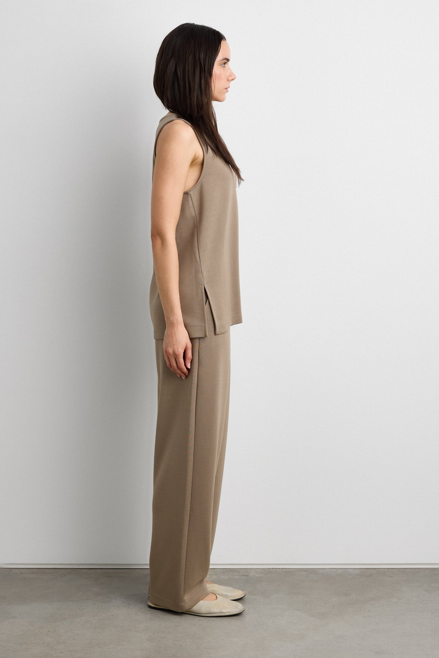 SCUBA SCOOP NECK RELAXED FIT TANK TOP