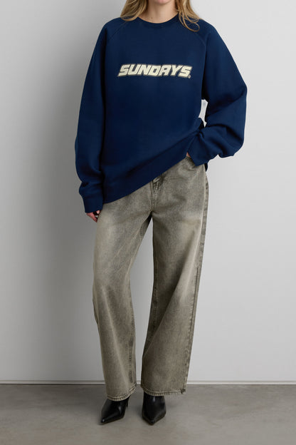 SUNDAY OVERSIZED RAGLAN CREWNECK FLEECE SWEATSHIRT