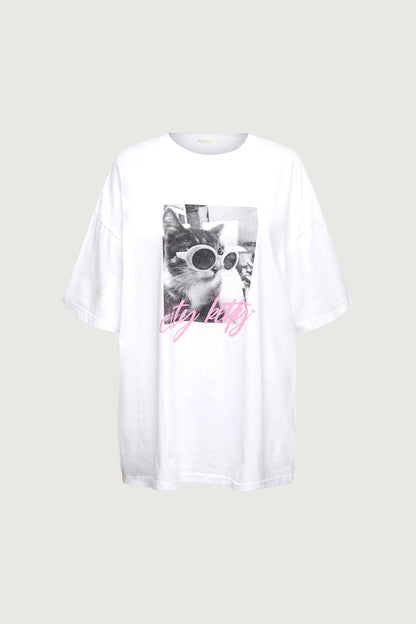 CITY KITTY GRAPHIC T-SHIRT