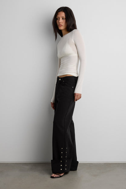 SHEER LIGHTWEIGHT BOAT NECK TOP