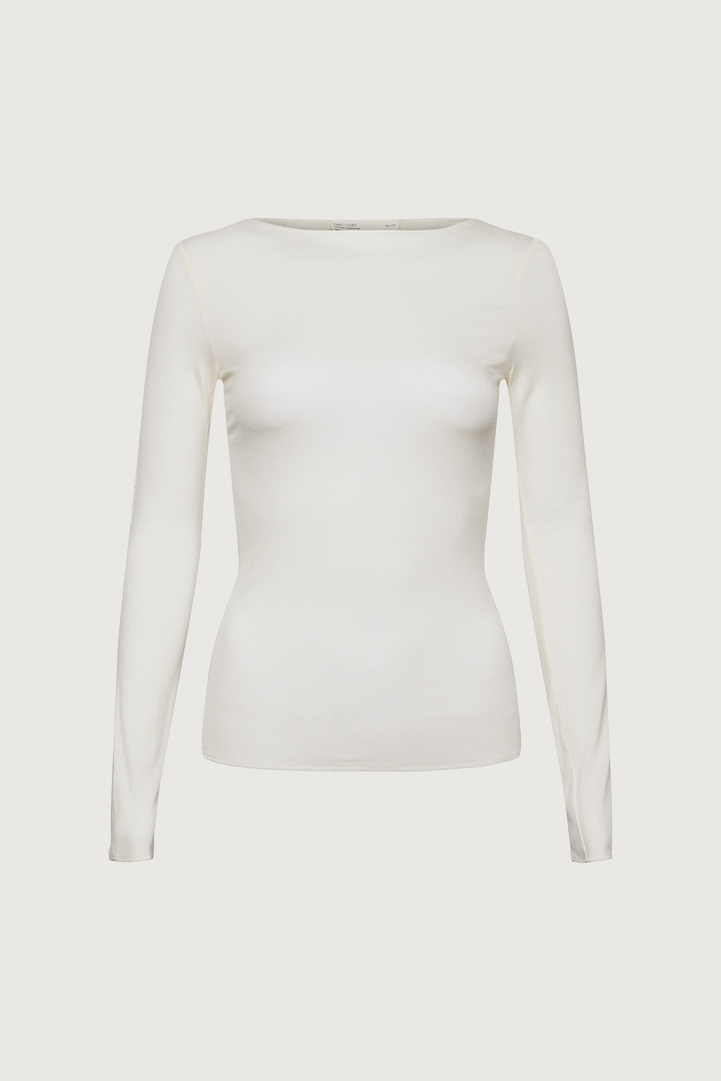 SHEER LIGHTWEIGHT BOAT NECK TOP