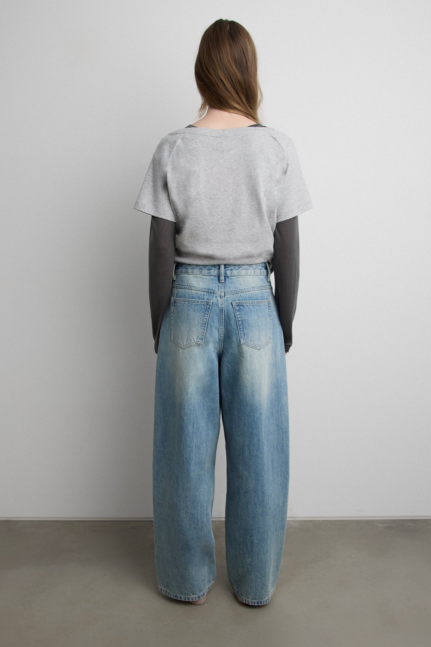 RELAXED FIT OFF THE SHOULDER T-SHIRT