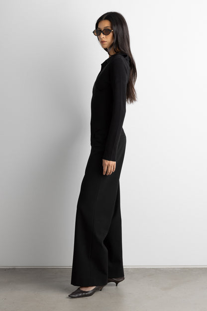 CROSSOVER COLLARED SWEATER